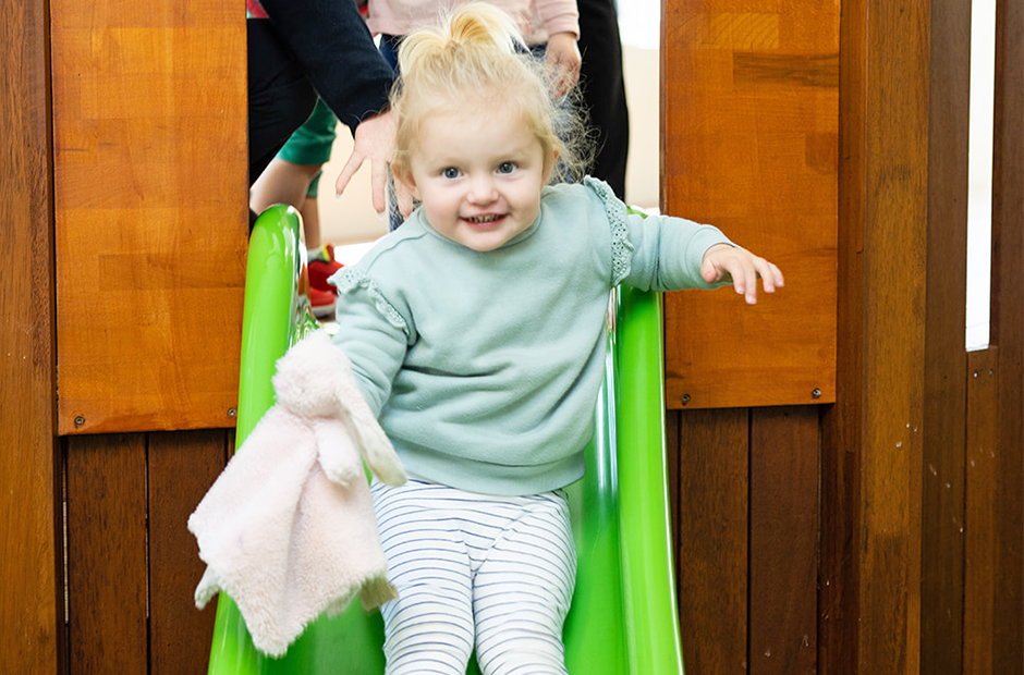 Kids Club Macquarie Park | Outdoor Playground Infants | Premium Childcare