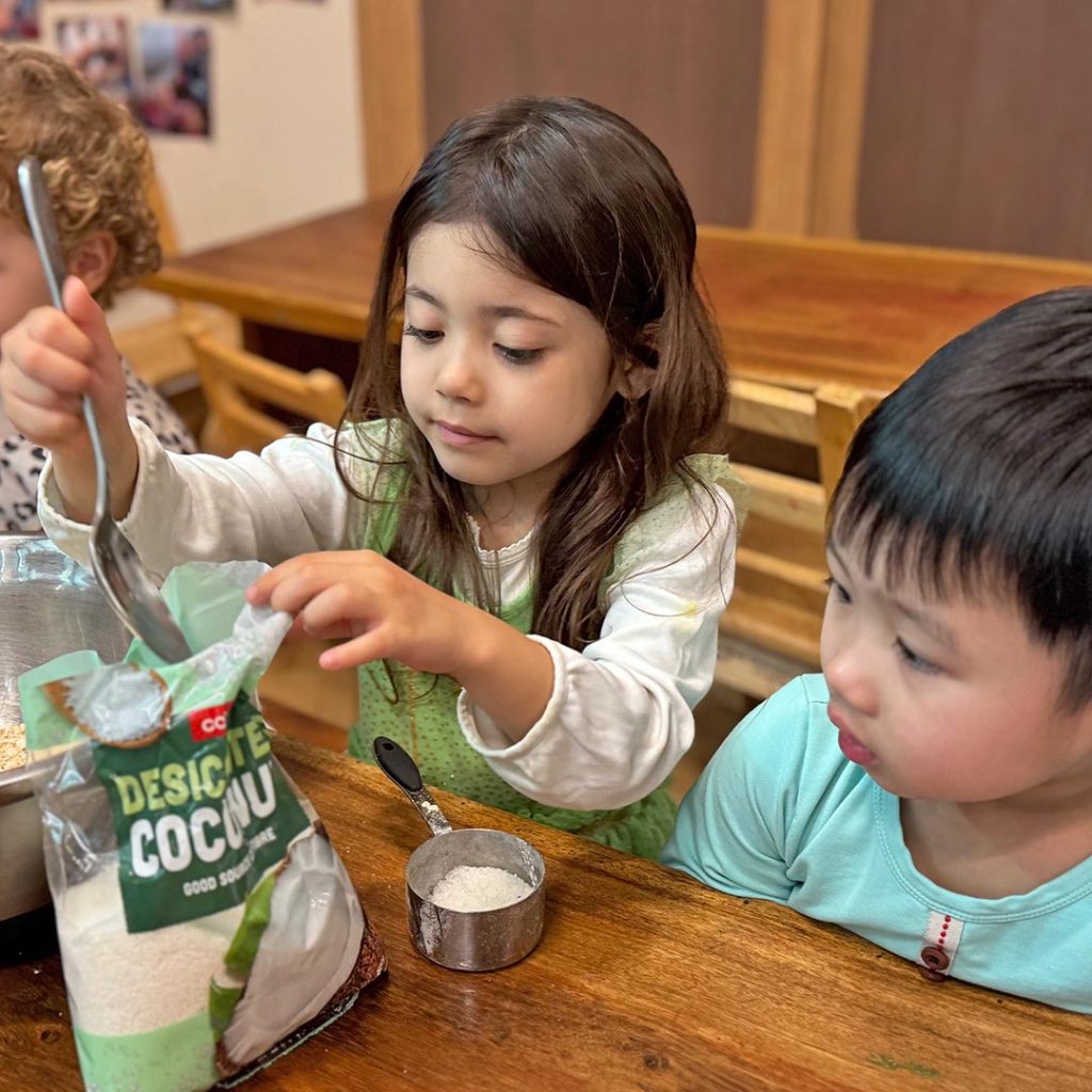 Kids Club | Making Anzac Biscuits | Premium Childcare and Early Childhood Education